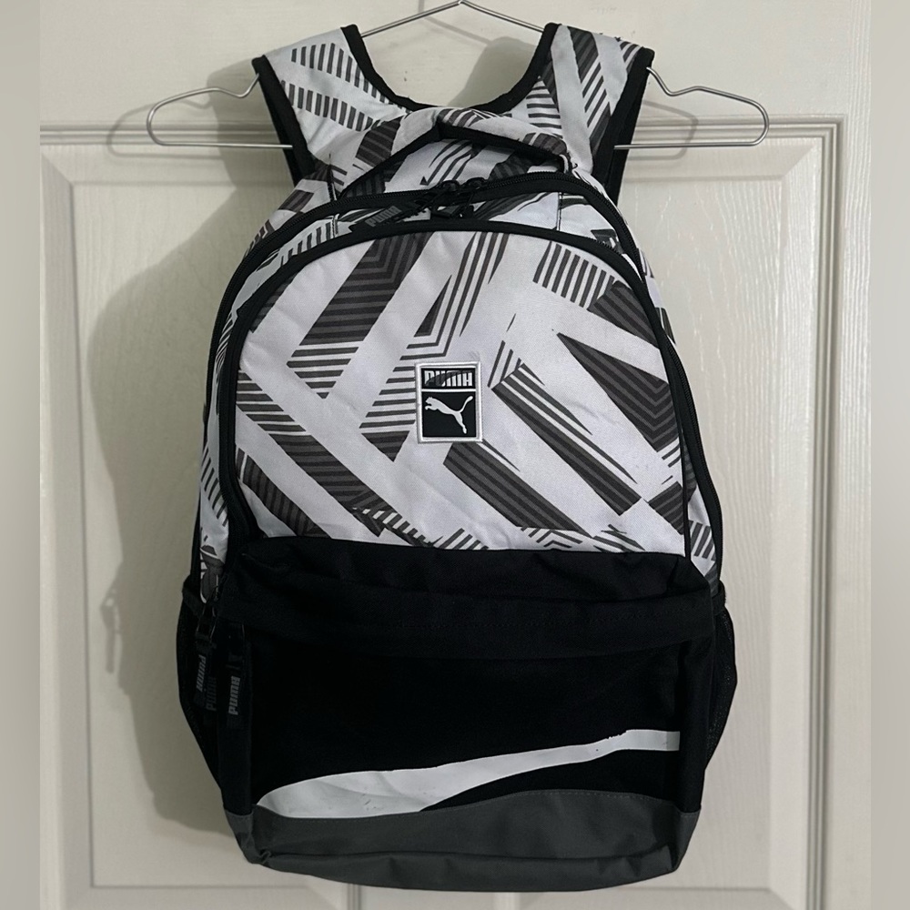 PUMA Full-Size Backpack TONS of Storage Laptop Cell Tablet Black White Gray